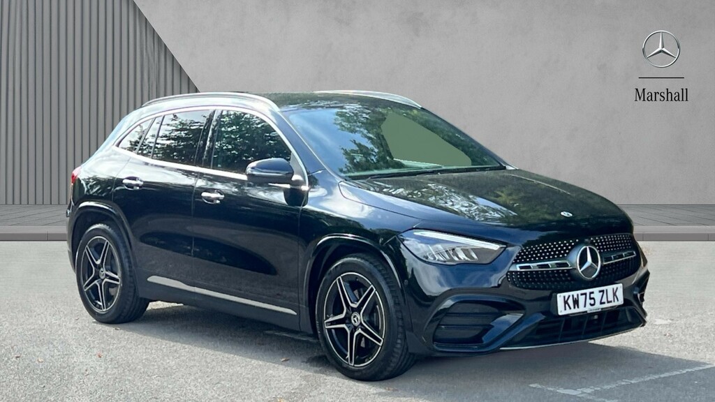 Mercedes-Benz GLA Class Gla 220D 4Matic Amg Line Executive Black