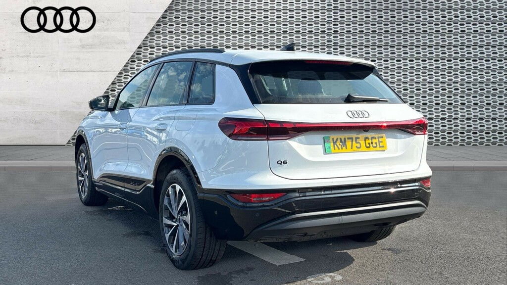 Audi Q6 E-Tron Q6 185Kw 83Kwh Sport White #3
