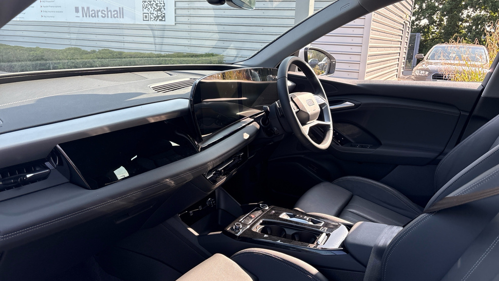 Audi Q6 E-Tron Q6 185Kw 83Kwh Sport White #2