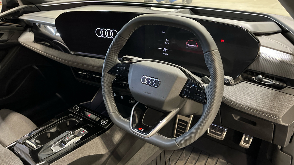 Audi A6 Avant Audi A6 Avant S Line E-tron 210,00 Kw Black #6