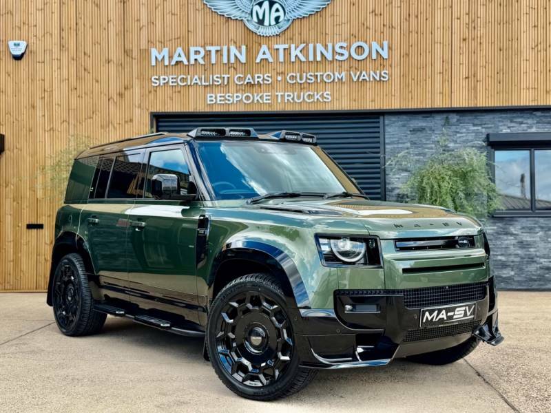 Land Rover Defender 110 Defender 110 3.0 D250 X-dynamic Se Mhev Hard Top S Green #2