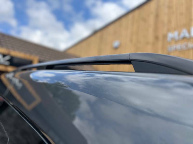 Volkswagen Caddy Maxi Mpv Black #33