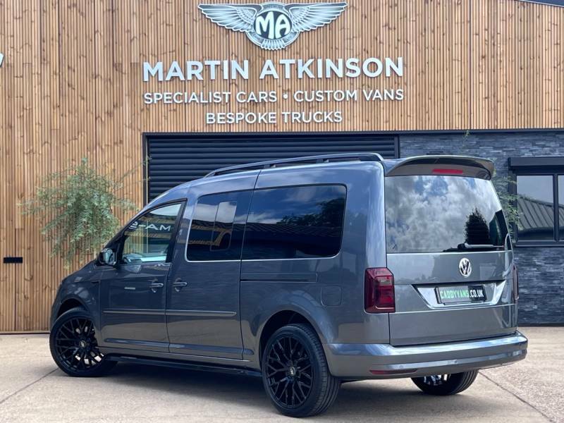 Volkswagen Caddy Maxi Mpv Black #9