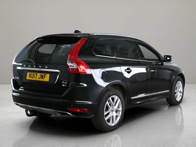 Volvo XC60 2.4 D4 Se Lux Black #3
