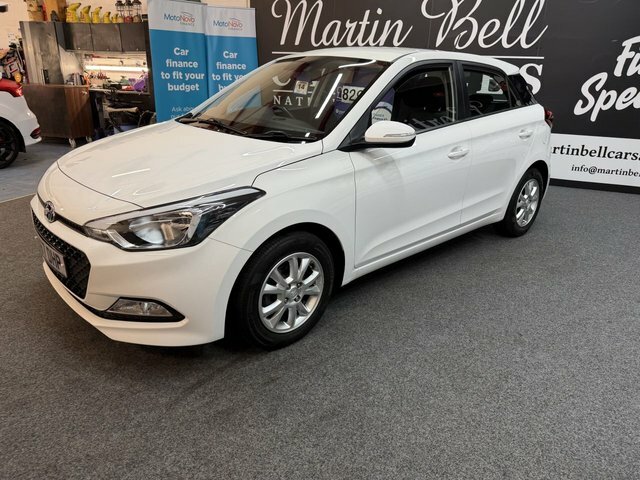 Hyundai I20 1.2 Se NA67DHP White #2