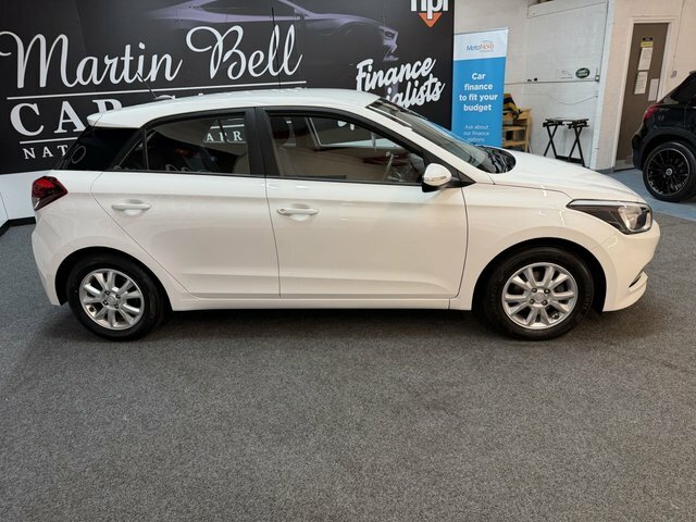 Hyundai I20 1.2 Se NA67DHP White #6