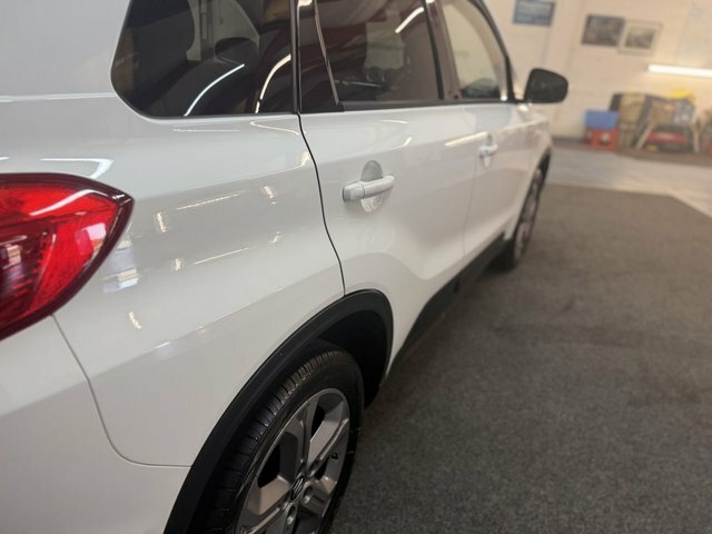 Suzuki Vitara 1.6 Ddis Sz-t Suv White #6