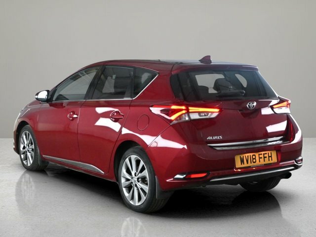 Toyota Auris 1.2 Vvt-i Excel Euro Red #2