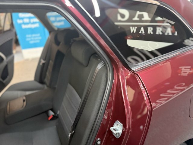 Toyota Avensis 2.0 D-4d Tr Black #21