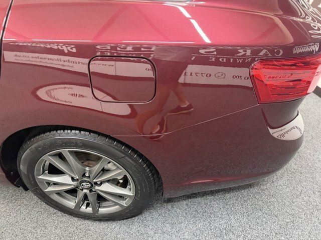 Toyota Avensis 2.0 D-4d Tr Black #32