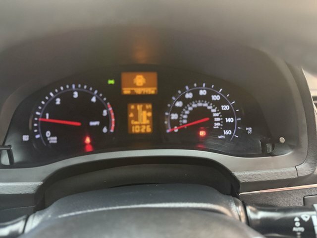 Toyota Avensis 2.0 D-4d Tr Black #18