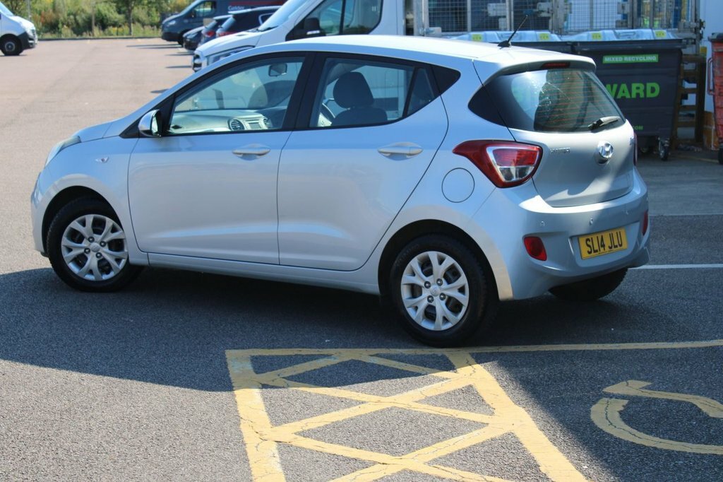 Hyundai I10 1L Se Silver #2