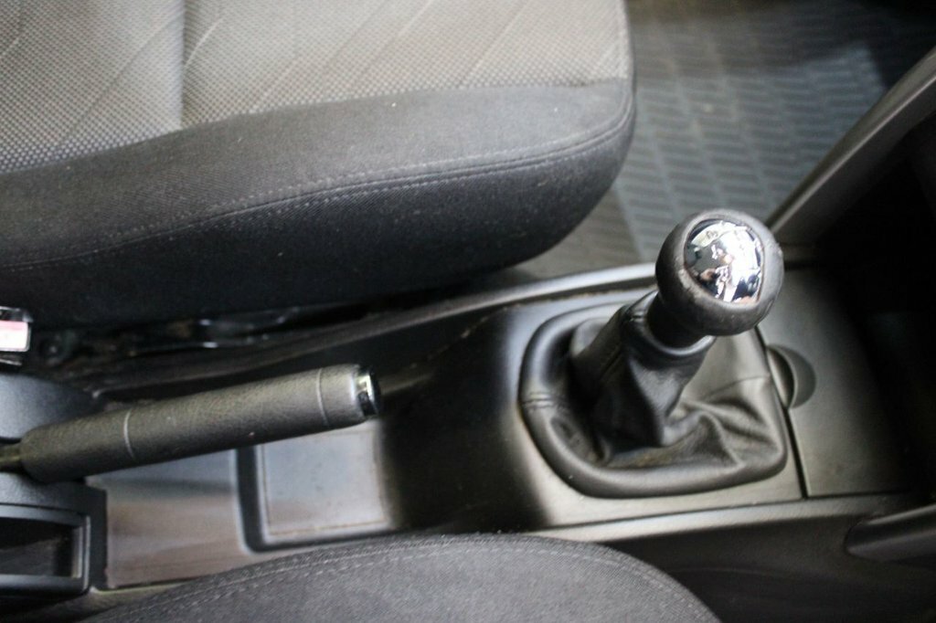 Peugeot 207 Hatchback Silver #17