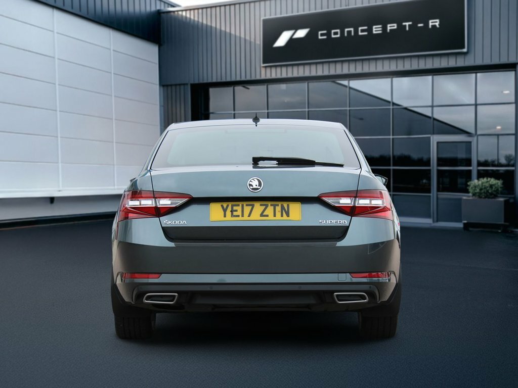 Skoda Superb 2L Se L Executive YE17ZTN Grey #5