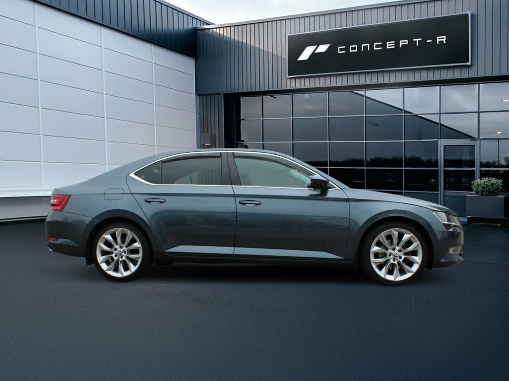 Skoda Superb 2L Se L Executive YE17ZTN Grey #3
