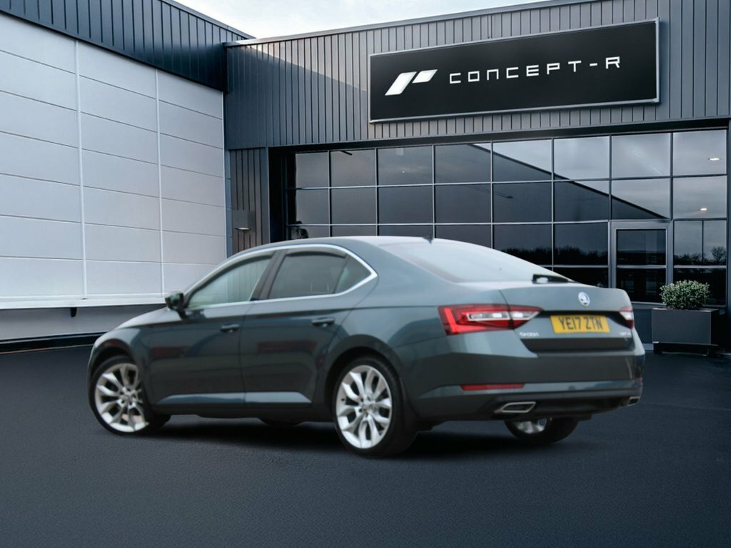 Skoda Superb 2L Se L Executive YE17ZTN Grey #2