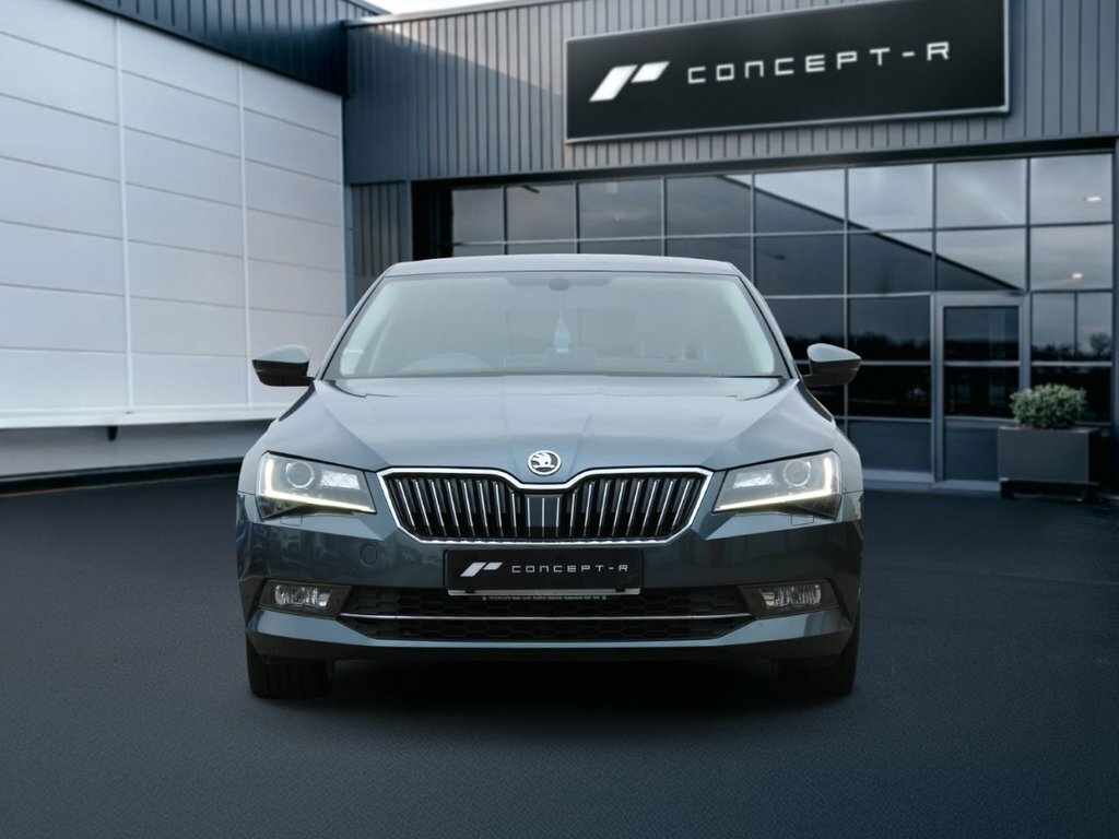 Skoda Superb 2L Se L Executive YE17ZTN Grey #4