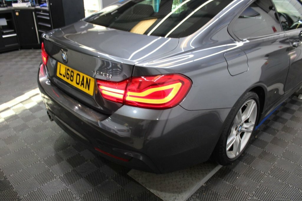 BMW 4 Series Gran Coupe Hatchback Black #36
