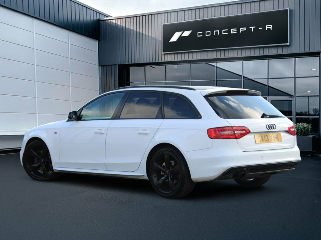 Audi A4 Avant 2L Black Edition White #2