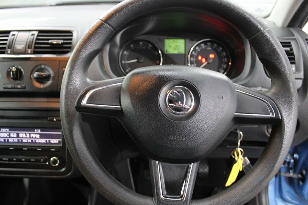 Skoda Fabia 1.2 Elegance Tsi 103 Bhp Black #26