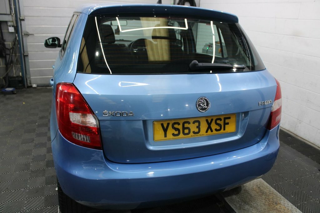 Skoda Fabia 1.2 Elegance Tsi 103 Bhp Black #28