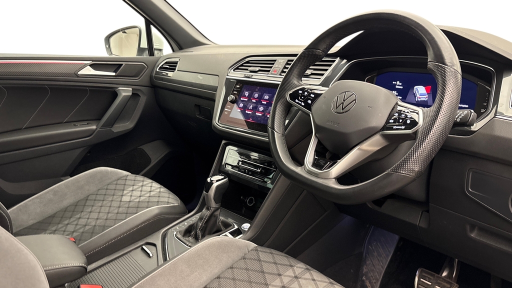 Volkswagen Tiguan 1.5 Tsi White #6