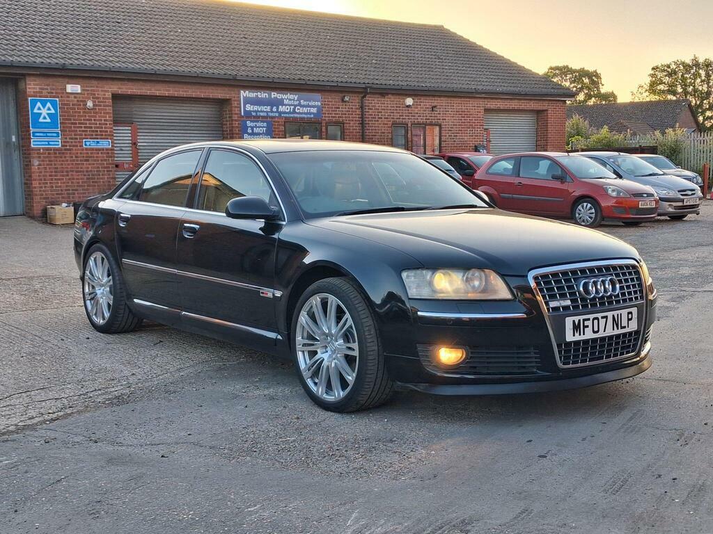 Audi A8 3.0 Tdi Se Quattro Black #3