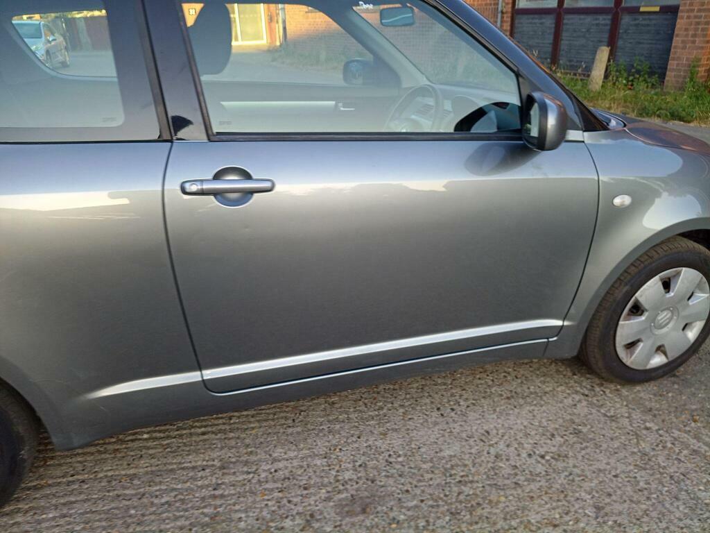 Suzuki Swift 1.5 Glx #32