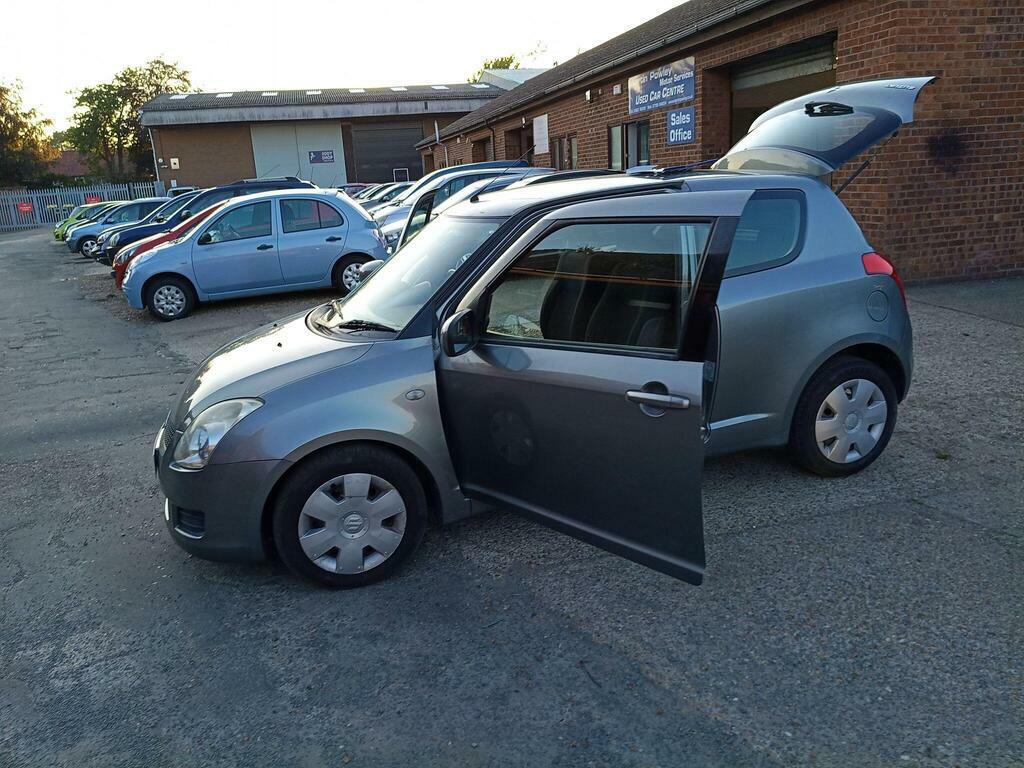 Suzuki Swift 1.5 Glx #46