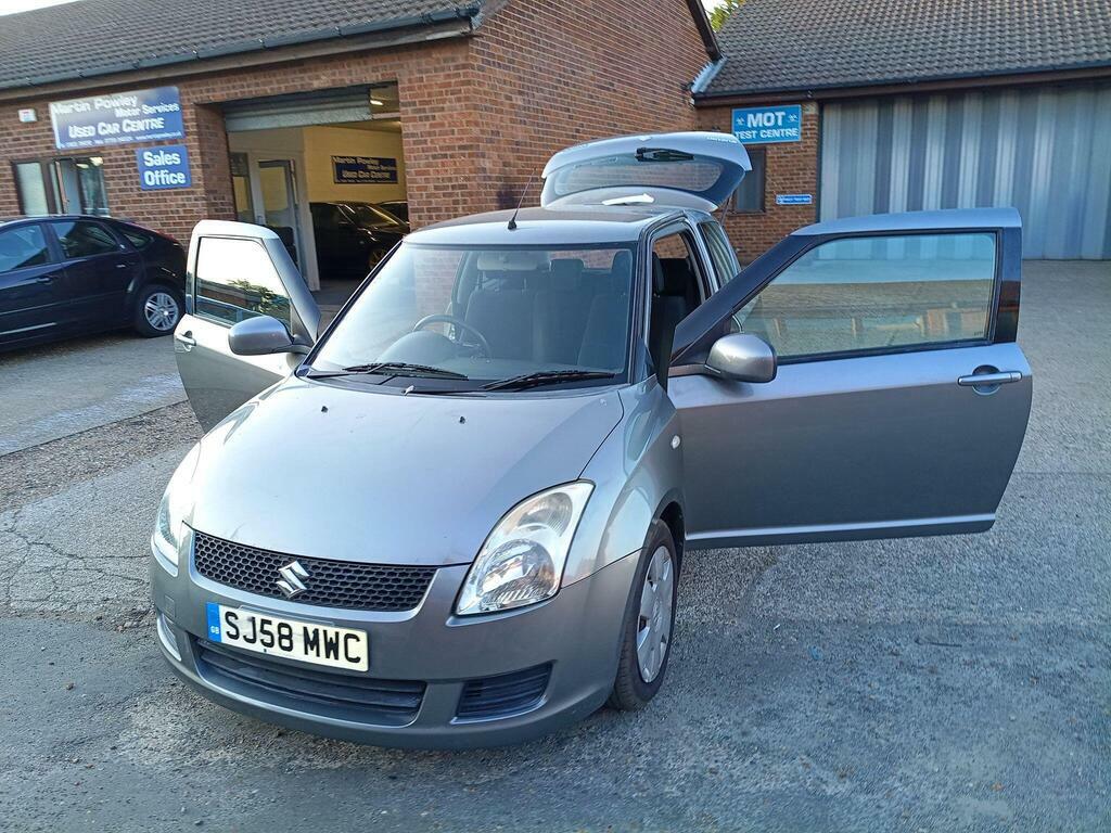 Suzuki Swift 1.5 Glx #36