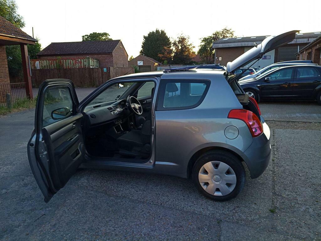Suzuki Swift 1.5 Glx #48