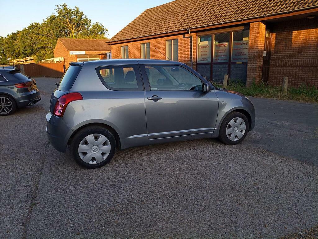 Suzuki Swift 1.5 Glx #10
