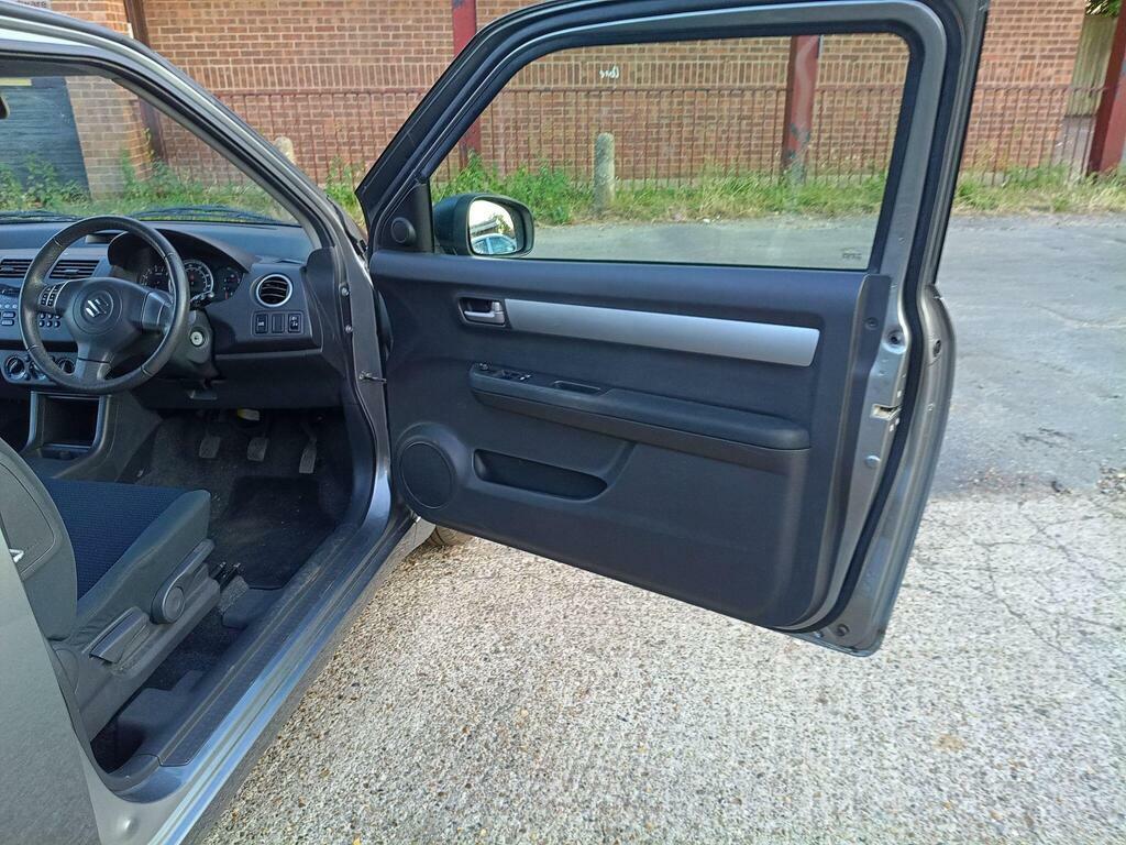 Suzuki Swift 1.5 Glx #52