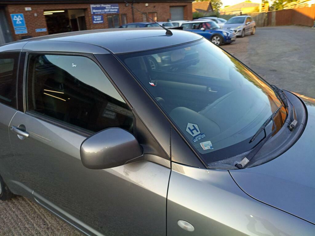 Suzuki Swift 1.5 Glx #29