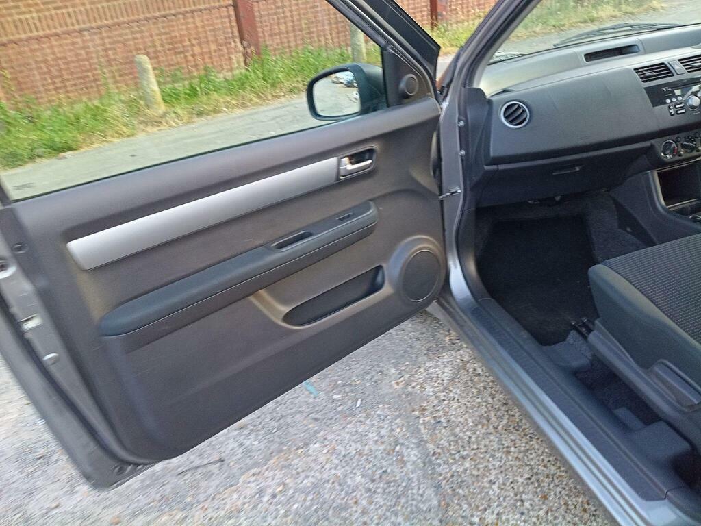 Suzuki Swift 1.5 Glx #49