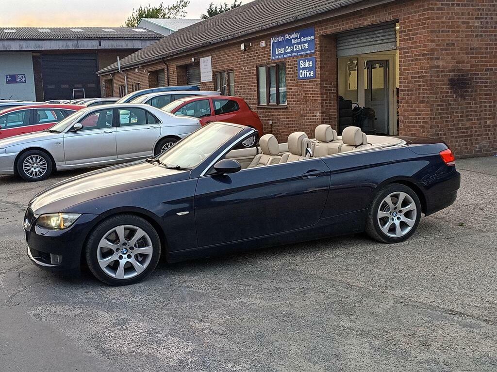 BMW 3 Series 3.0 330D Se Steptronic Euro 4 Blue