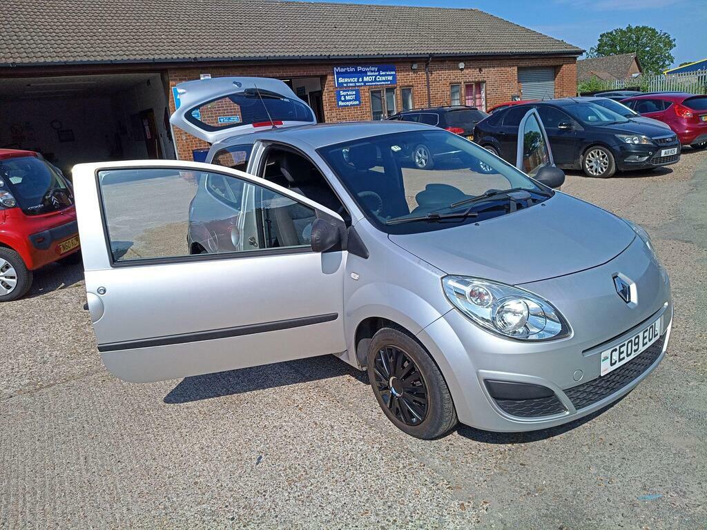 Renault Twingo Hatchback Blue #55