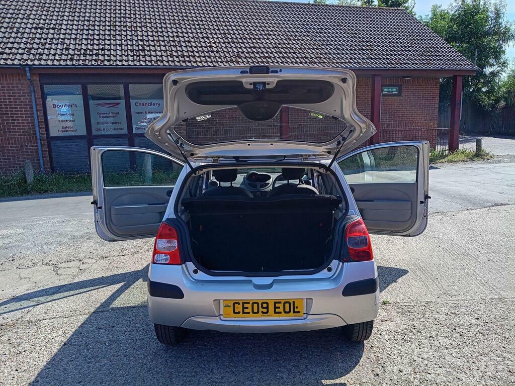 Renault Twingo Hatchback Blue #52