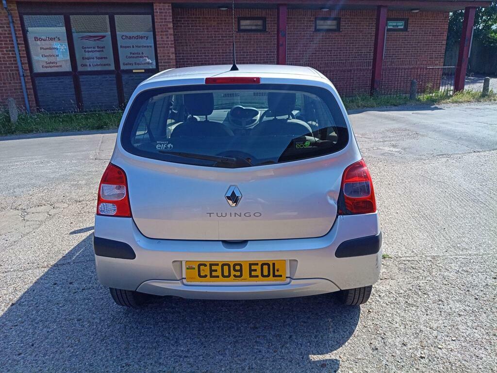 Renault Twingo Hatchback Blue #7