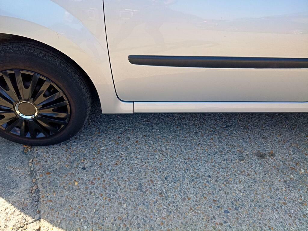 Renault Twingo Hatchback Blue #24