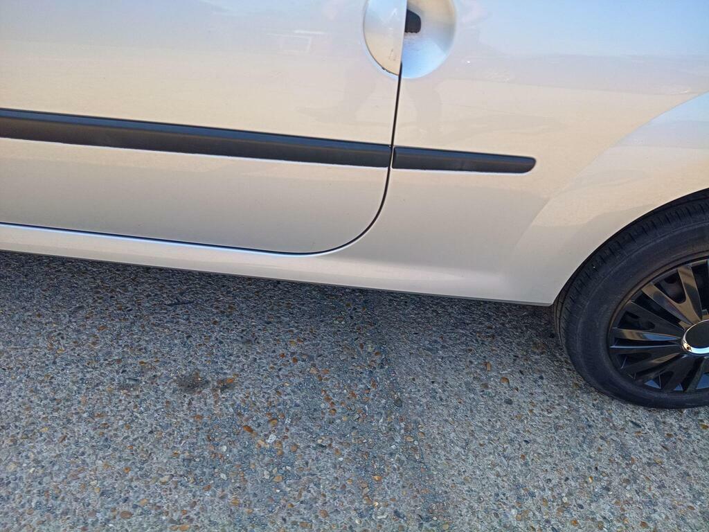 Renault Twingo Hatchback Blue #16