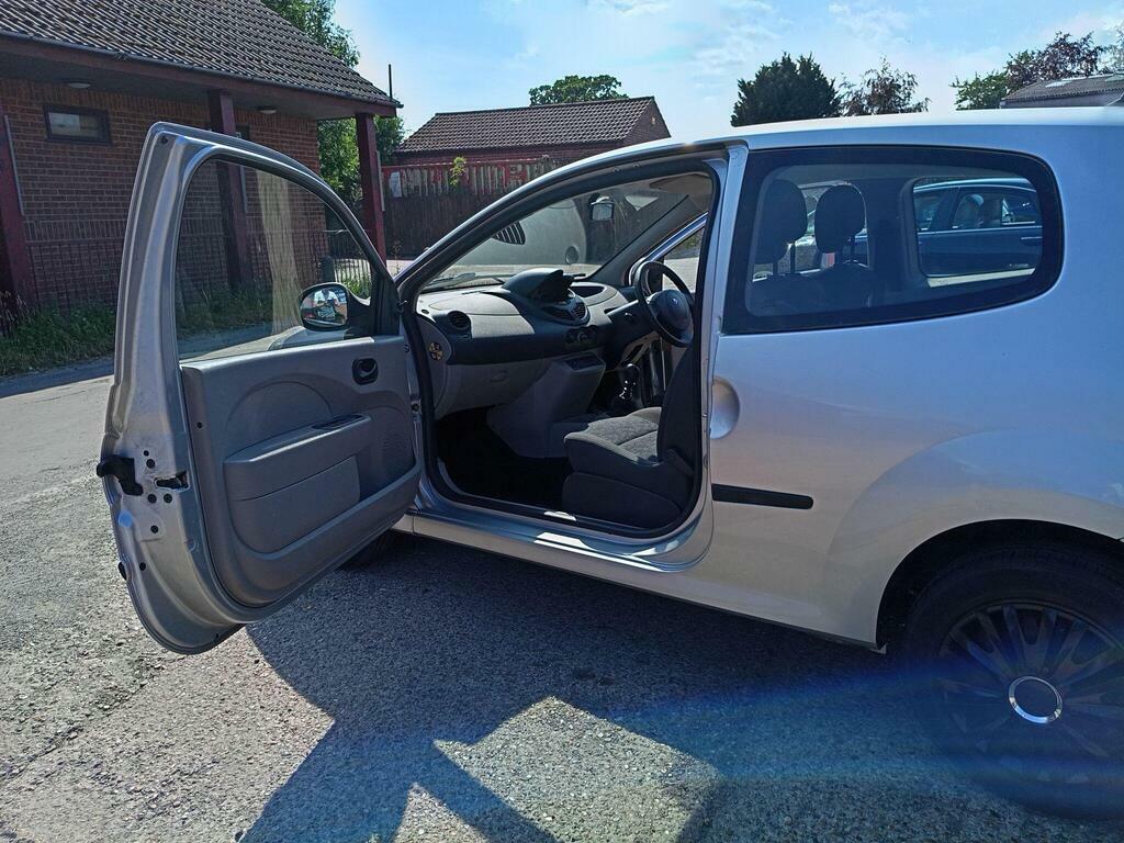 Renault Twingo Hatchback Blue #47