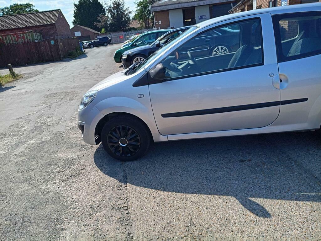 Renault Twingo Hatchback Blue #22