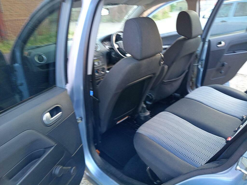 Ford Fusion Style Climate Black #53