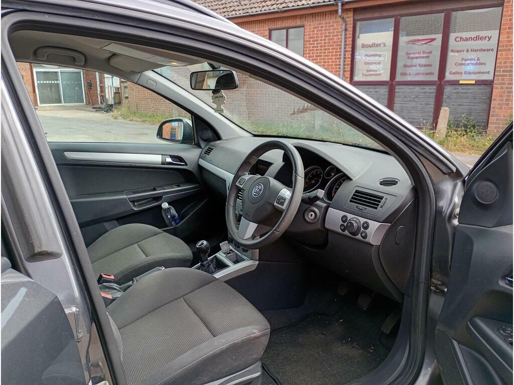 Vauxhall Astra 1.6I 16V Sxi Grey #2
