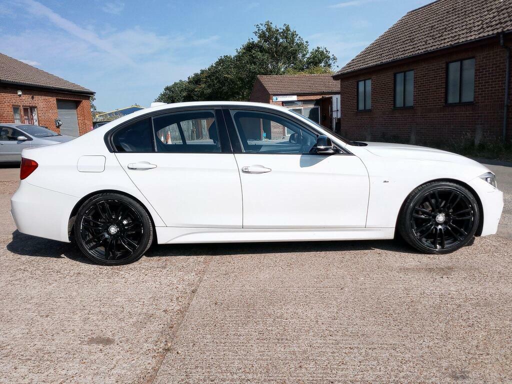 BMW 3 Series Sport White #22