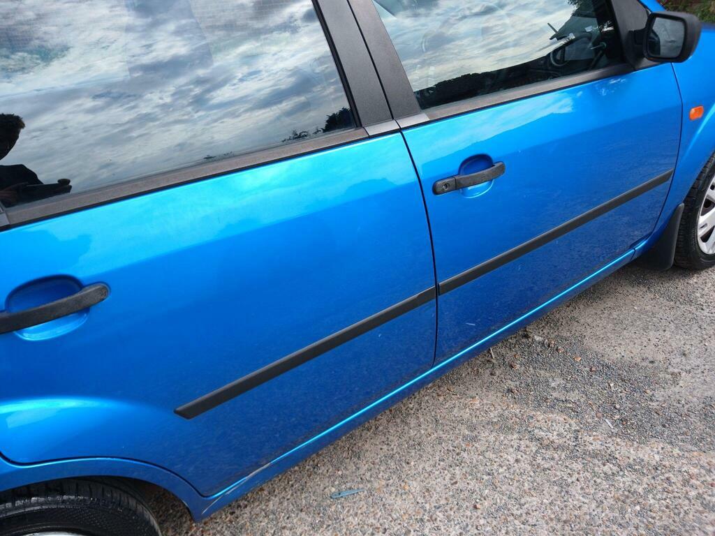 Ford Fiesta 1.6 Ghia 16V 100 Bhp Service History Red #24