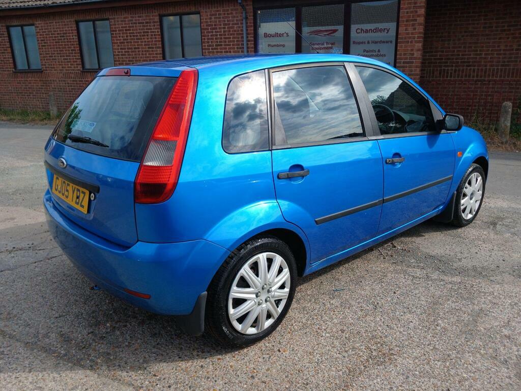 Ford Fiesta 1.6 Ghia 16V 100 Bhp Service History Red #6