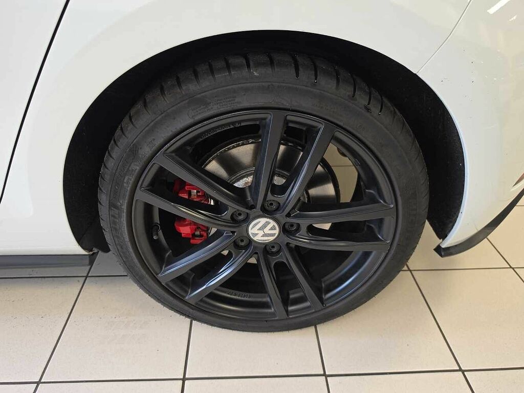 Volkswagen Golf 2.0 Tsi 245 Gti Performance Dsg HN68ZTW White #5