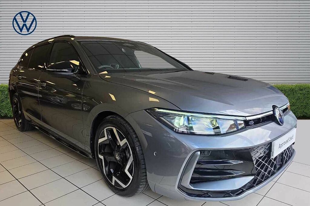 Volkswagen Passat 1.5 Etsi R-line Dsg Grey
